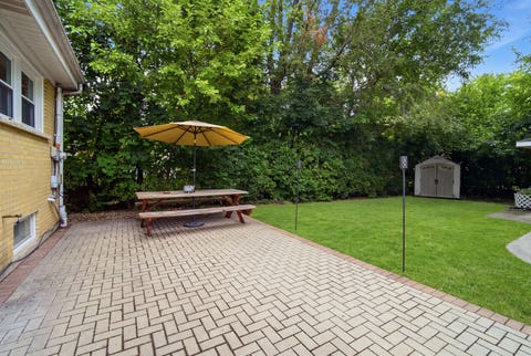 Tiny photo for 531 Cambridge Road, Des Plaines, IL 60016 (MLS # 12740341)