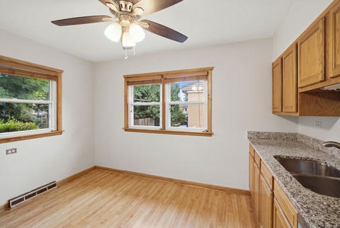 Tiny photo for 531 Cambridge Road, Des Plaines, IL 60016 (MLS # 12740341)