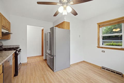 Tiny photo for 531 Cambridge Road, Des Plaines, IL 60016 (MLS # 12740341)