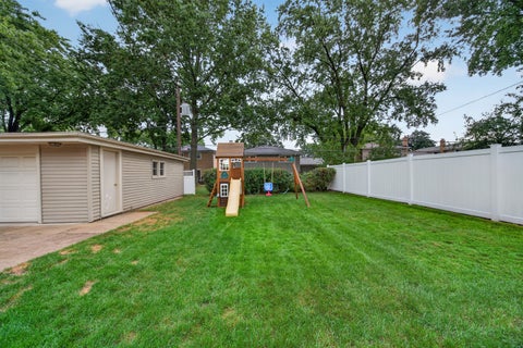 Tiny photo for 863 S Cedar Avenue, Elmhurst, IL 60126 (MLS # 12765874)