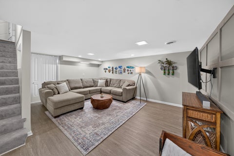 Tiny photo for 863 S Cedar Avenue, Elmhurst, IL 60126 (MLS # 12765874)