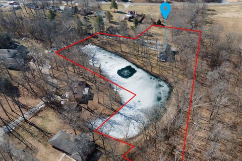 Tiny photo for 14700 N Allen Lane, Mt Vernon, IL 62864 (MLS # 12572591)