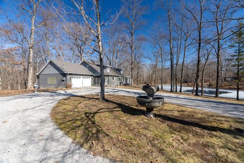 Tiny photo for 14700 N Allen Lane, Mt Vernon, IL 62864 (MLS # 12572591)
