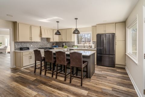 Tiny photo for 14700 N Allen Lane, Mt Vernon, IL 62864 (MLS # 12572591)