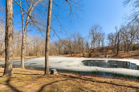 Tiny photo for 14700 N Allen Lane, Mt Vernon, IL 62864 (MLS # 12572591)