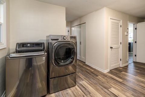 Tiny photo for 14700 N Allen Lane, Mt Vernon, IL 62864 (MLS # 12572591)