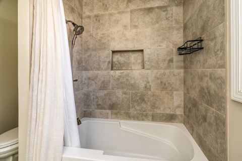 Tiny photo for 14700 N Allen Lane, Mt Vernon, IL 62864 (MLS # 12572591)