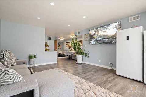 Tiny photo for 11B Kingery Quarter Drive #107, Willowbrook, IL 60527 (MLS # 12731728)