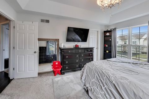 Tiny photo for 2325 Georgetown Circle, Aurora, IL 60503 (MLS # 12604366)