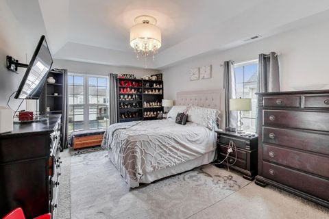 Tiny photo for 2325 Georgetown Circle, Aurora, IL 60503 (MLS # 12604366)