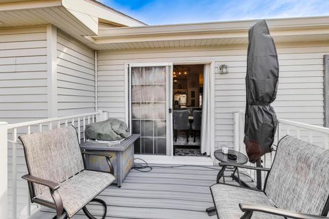 Tiny photo for 2325 Georgetown Circle, Aurora, IL 60503 (MLS # 12604366)