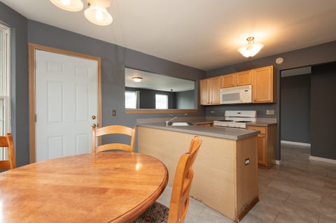 Tiny photo for 867 Symphony Drive, Aurora, IL 60504 (MLS # 12728207)