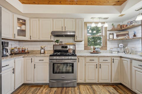 Tiny photo for 15825 E Lindenwood Road, Lindenwood, IL 61049 (MLS # 12736308)