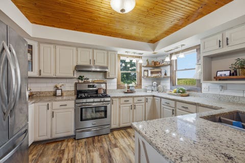 Tiny photo for 15825 E Lindenwood Road, Lindenwood, IL 61049 (MLS # 12736308)