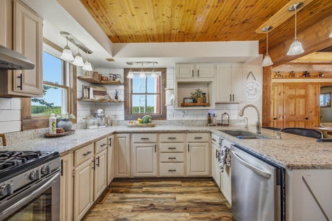 Tiny photo for 15825 E Lindenwood Road, Lindenwood, IL 61049 (MLS # 12736308)