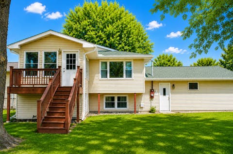 Tiny photo for 2101 20th Avenue, Sterling, IL 61081 (MLS # 12696790)