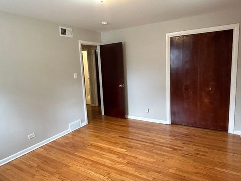 Tiny photo for 330 W Holly Court, Glenwood, IL 60425 (MLS # 12552798)