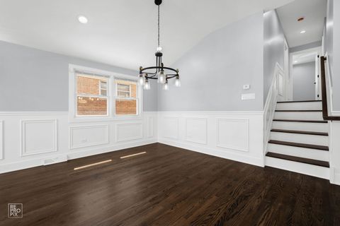 Tiny photo for 7954 S Kedvale Avenue, Chicago, IL 60652 (MLS # 12616584)