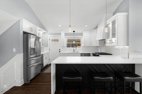 Tiny photo for 7954 S Kedvale Avenue, Chicago, IL 60652 (MLS # 12616584)