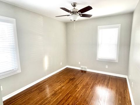 Tiny photo for 1532 Illinois Street, Lasalle, IL 61301 (MLS # 12622336)