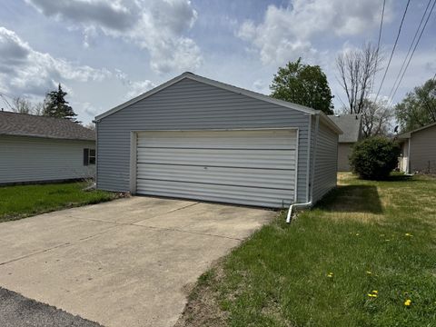 Tiny photo for 1532 Illinois Street, Lasalle, IL 61301 (MLS # 12622336)