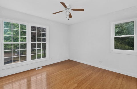Tiny photo for 813 Hyde Park Lane, Naperville, IL 60565 (MLS # 12753508)