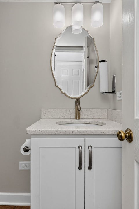 Tiny photo for 813 Hyde Park Lane, Naperville, IL 60565 (MLS # 12753508)