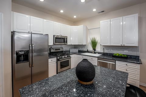 Tiny photo for 4730 S Drexel Avenue #3N, Chicago, IL 60615 (MLS # 12571281)