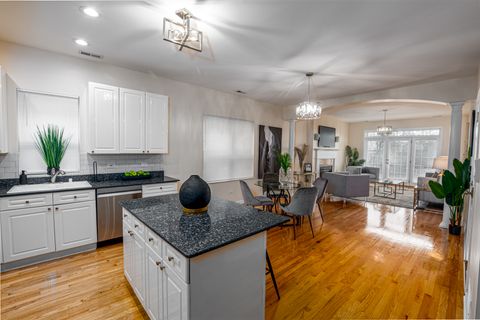 Tiny photo for 4730 S Drexel Avenue #3N, Chicago, IL 60615 (MLS # 12571281)