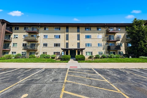 Photo of 535 S Cleveland Avenue #106, Arlington Heights, IL 60005 (MLS # 12743204)