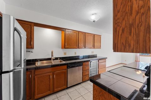 Tiny photo for 3075 WILLOWWOOD Drive, Bettendorf, IA 52722 (MLS # QC4266699)