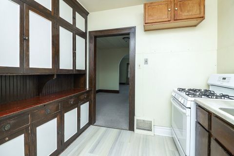 Tiny photo for 4952 Linscott Avenue, Downers Grove, IL 60515 (MLS # 12429770)