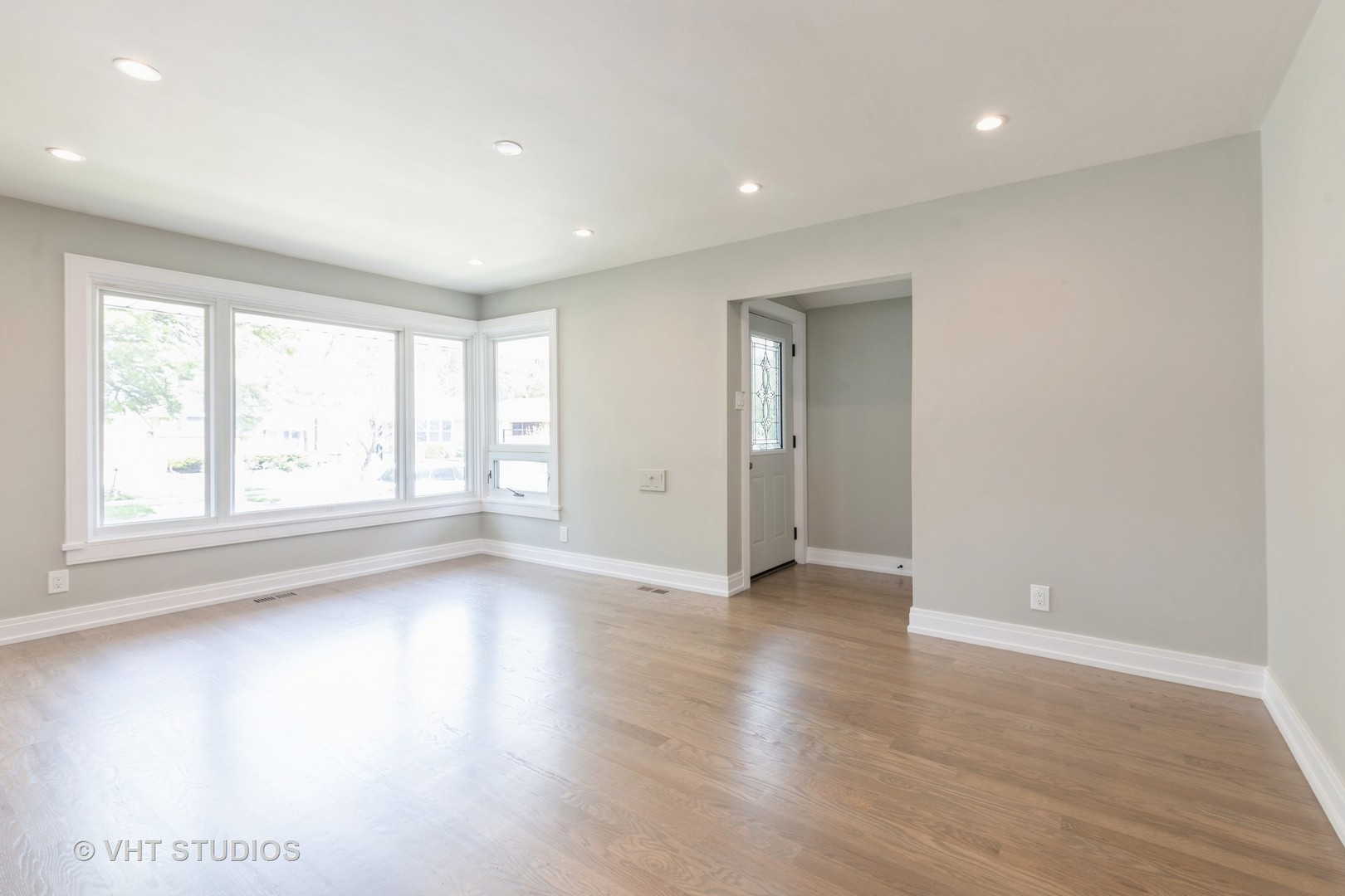 3733 W 78th Street