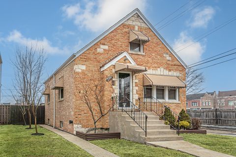 Photo of 3144 N Normandy Avenue, Chicago, IL 60634 (MLS # 12583201)
