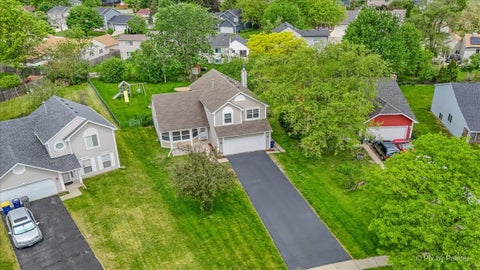Tiny photo for 1314 Aspen Court, Elgin, IL 60120 (MLS # 12689557)