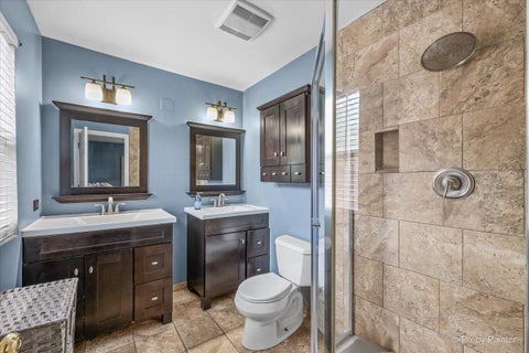 Tiny photo for 1314 Aspen Court, Elgin, IL 60120 (MLS # 12689557)