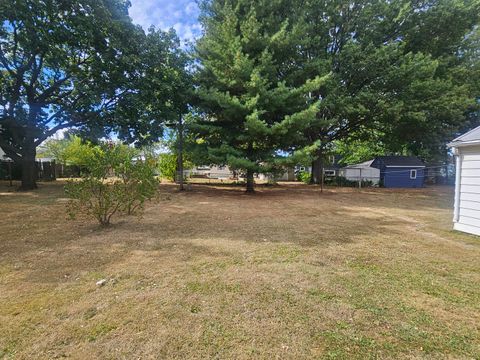 Tiny photo for 1116 Mary Avenue, Rock Falls, IL 61071 (MLS # 12485314)