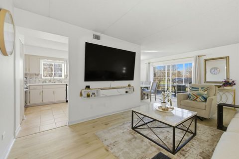 Tiny photo for 16032 Crystal Creek Drive #1A, Orland Park, IL 60462 (MLS # 12597232)