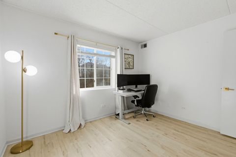 Tiny photo for 16032 Crystal Creek Drive #1A, Orland Park, IL 60462 (MLS # 12597232)