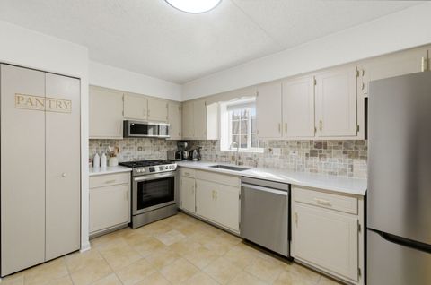 Tiny photo for 16032 Crystal Creek Drive #1A, Orland Park, IL 60462 (MLS # 12597232)