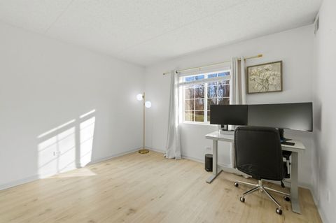 Tiny photo for 16032 Crystal Creek Drive #1A, Orland Park, IL 60462 (MLS # 12597232)