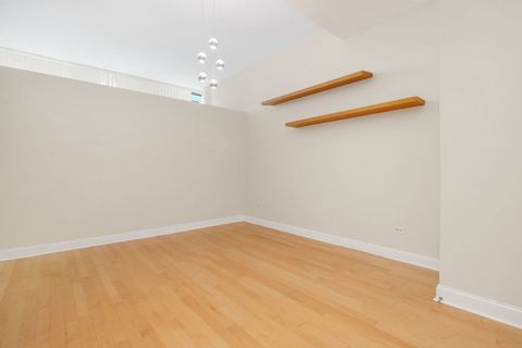 Tiny photo for 333 N Canal Street #1403, Chicago, IL 60606 (MLS # 12534210)