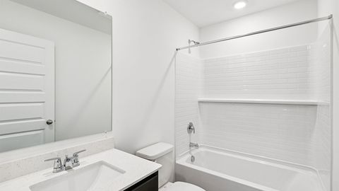 Tiny photo for 551 Yosemite Way, Mundelein, IL 60060 (MLS # 12561562)