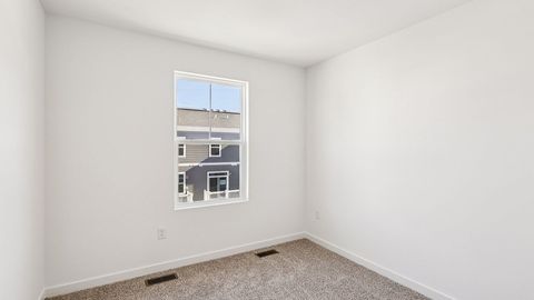 Tiny photo for 551 Yosemite Way, Mundelein, IL 60060 (MLS # 12561562)