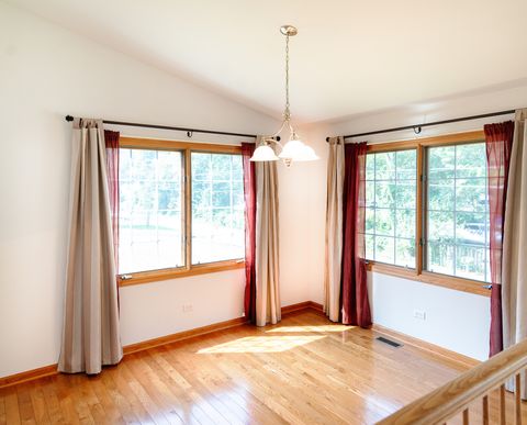 Tiny photo for 38815 N Broadway Avenue, Antioch, IL 60002 (MLS # 12469525)