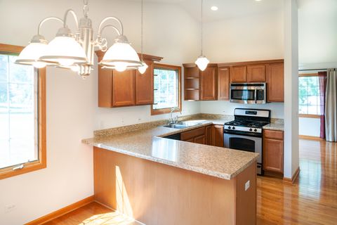 Tiny photo for 38815 N Broadway Avenue, Antioch, IL 60002 (MLS # 12469525)