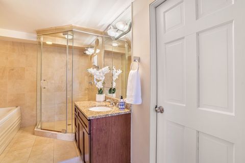 Tiny photo for 40 E 9th Street #1916D, Chicago, IL 60605 (MLS # 12587154)