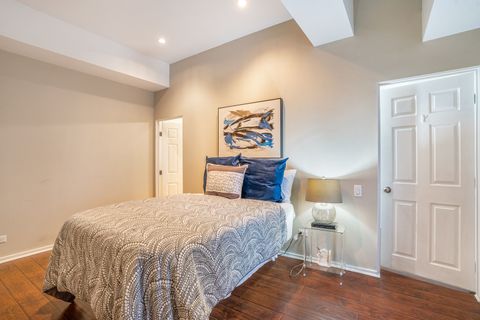 Tiny photo for 40 E 9th Street #1916D, Chicago, IL 60605 (MLS # 12587154)