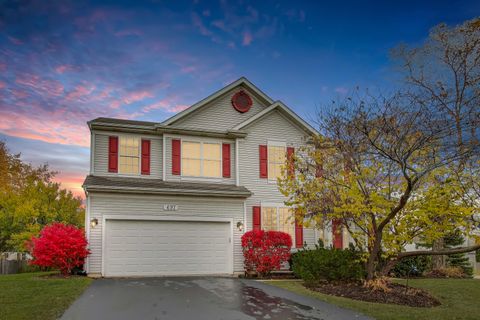 Photo of 697 Providence Lane, Lindenhurst, IL 60046 (MLS # 12598455)