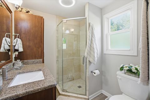 Tiny photo for 454 N Cedar Avenue, Wood Dale, IL 60191 (MLS # 12506544)